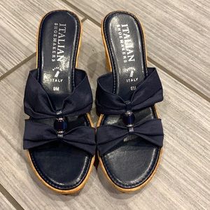 NWOT: Ladies Navy Wedge Sandal